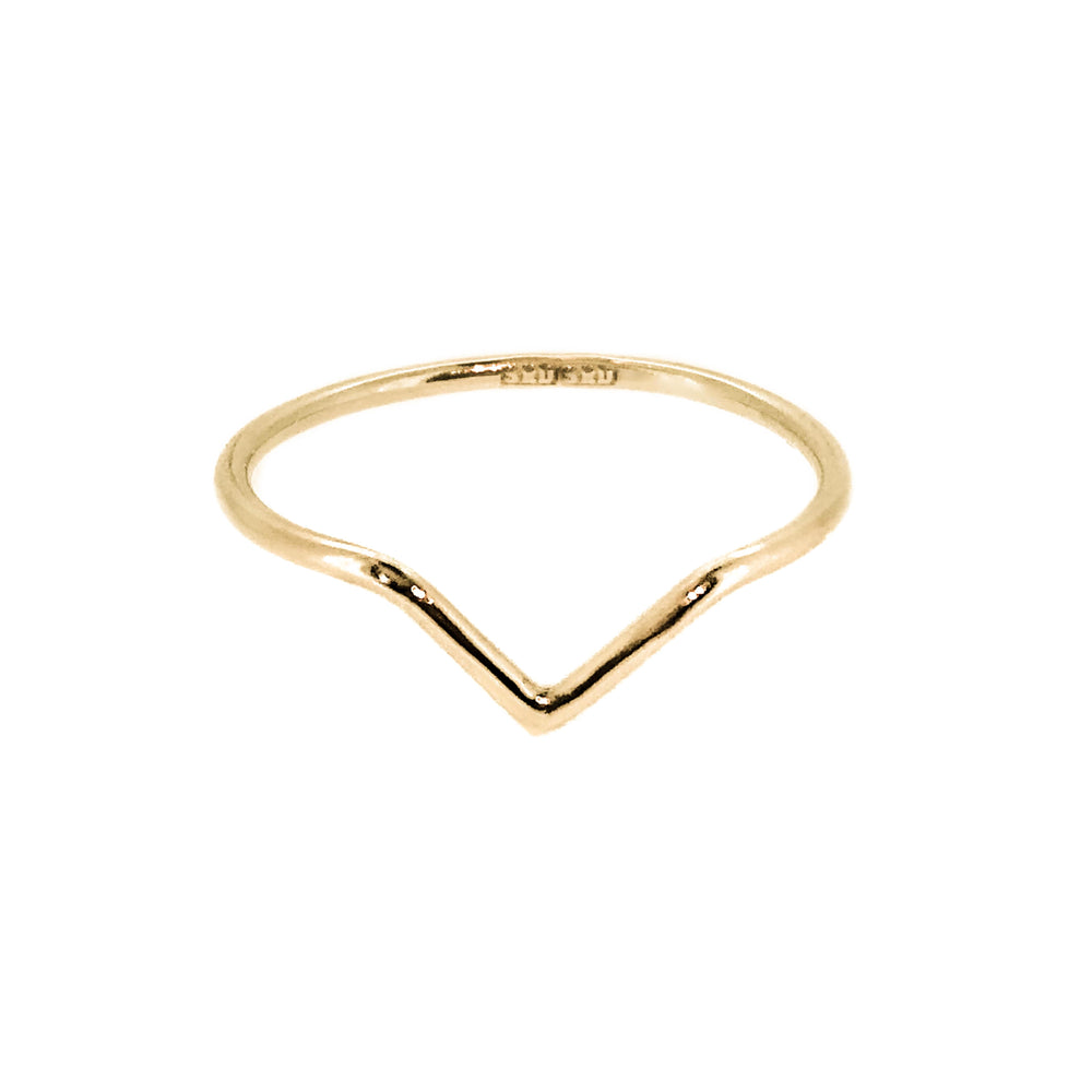 
            
                Load image into Gallery viewer, 18ct yellow gold chevron ring. pointed nesting band. Handmade Stockholm Rose Designs 
            
        